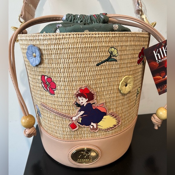 Studio Ghibli Kiki's Delivery Service Basket Crossbody Bag - Picture 3 of 8
